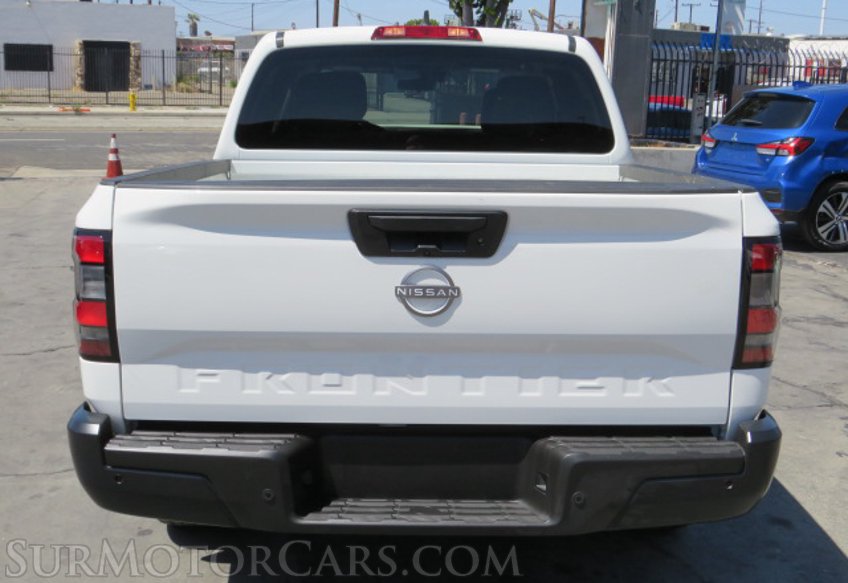 2022 Nissan Frontier - Image 35