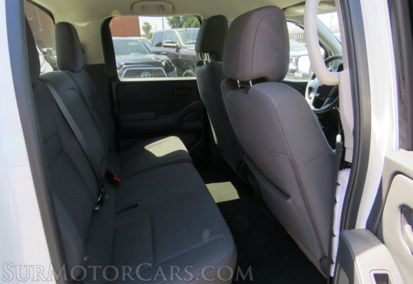 2022 Nissan Frontier - Image 43