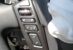 2022 Nissan Frontier - Image 28