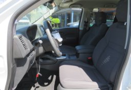 2022 Nissan Frontier - Image 36