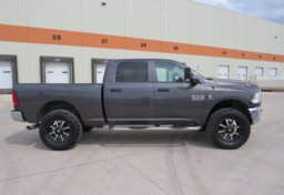 2016 Ram 2500 - Image 10