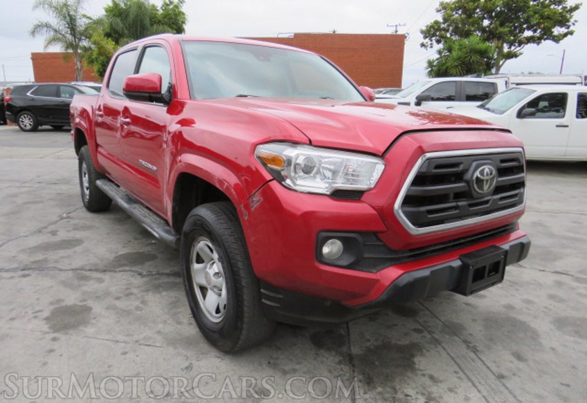 2019 Toyota Tacoma - Image 4
