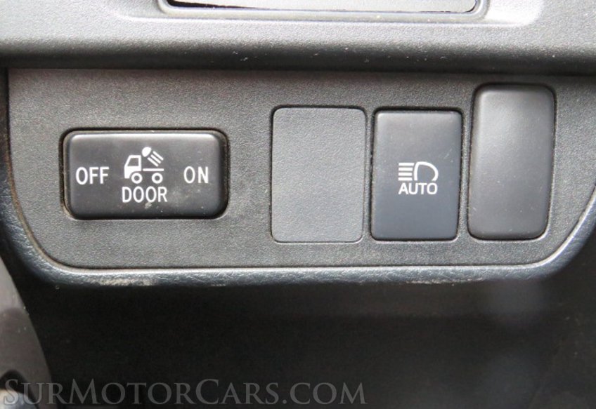 2019 Toyota Tacoma - Image 41