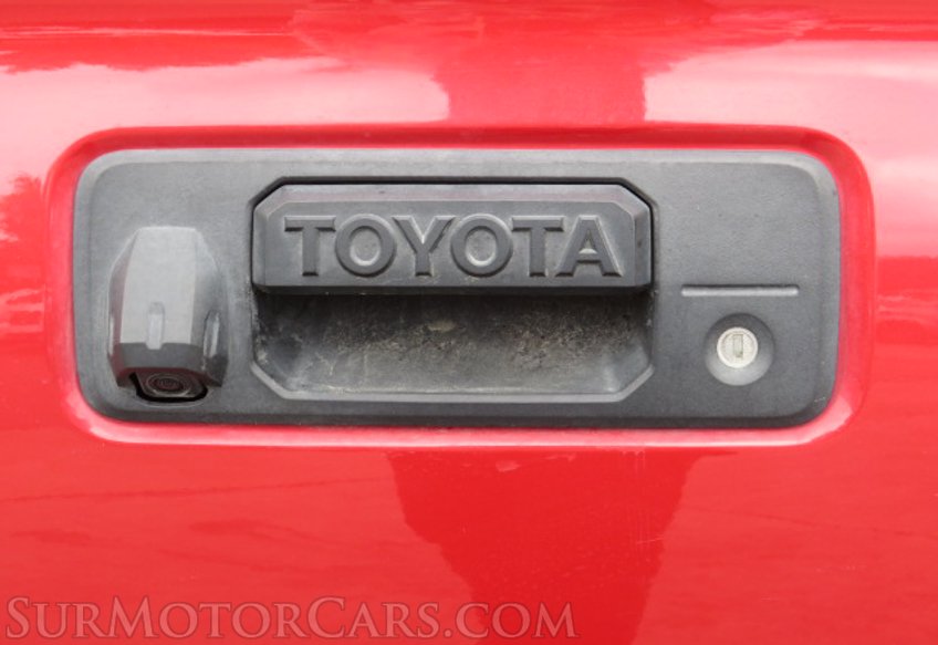 2019 Toyota Tacoma - Image 13