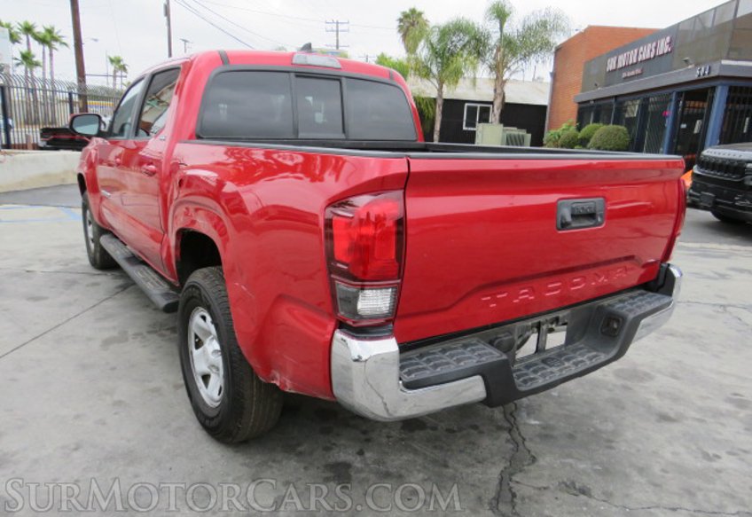 2019 Toyota Tacoma - Image 11