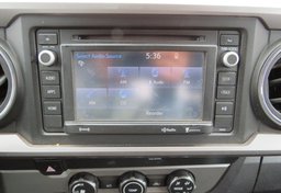 2019 Toyota Tacoma - Image 32