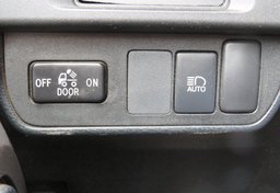 2019 Toyota Tacoma - Image 41