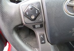 2019 Toyota Tacoma - Image 29