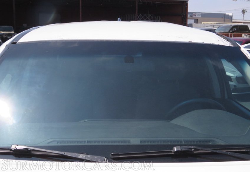 2020 Toyota Tacoma - Image 13