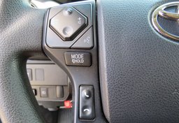 2020 Toyota Tacoma - Image 31