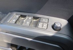 2020 Toyota Tacoma - Image 44