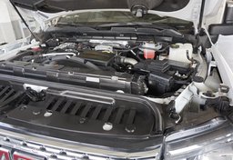 2022 GMC Sierra 2500HD - Image 53