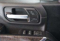 2022 GMC Sierra 2500HD - Image 45