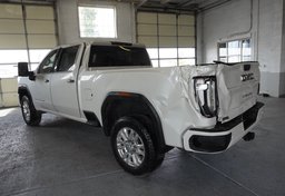 2022 GMC Sierra 2500HD - Image 8