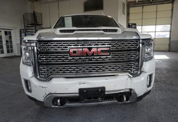 2022 GMC Sierra 2500HD - Image 12