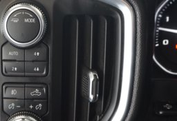 2022 GMC Sierra 2500HD - Image 41