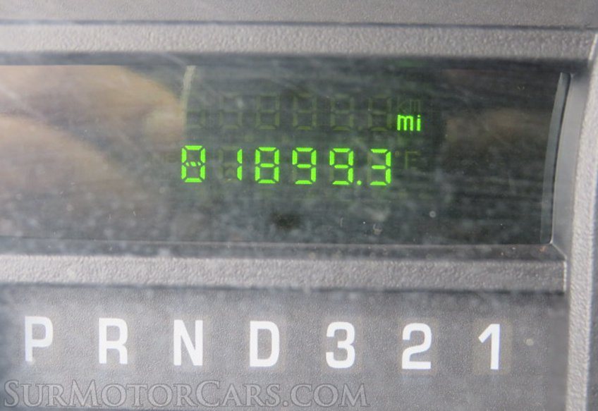 2015 Ford Econoline Commercial Cutaway - Image 40