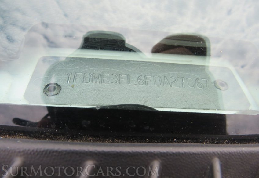 2015 Ford Econoline Commercial Cutaway - Image 41