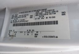 2015 Ford Econoline Commercial Cutaway - Image 42