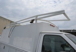 2015 Ford Econoline Commercial Cutaway - Image 15