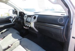 2017 Toyota Tundra 4WD - Image 28