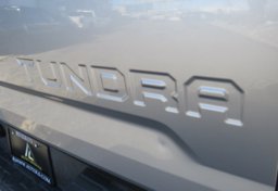 2017 Toyota Tundra 4WD - Image 24