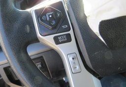 2017 Toyota Tundra 4WD - Image 34