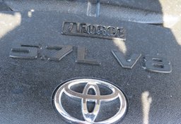 2017 Toyota Tundra 4WD - Image 47