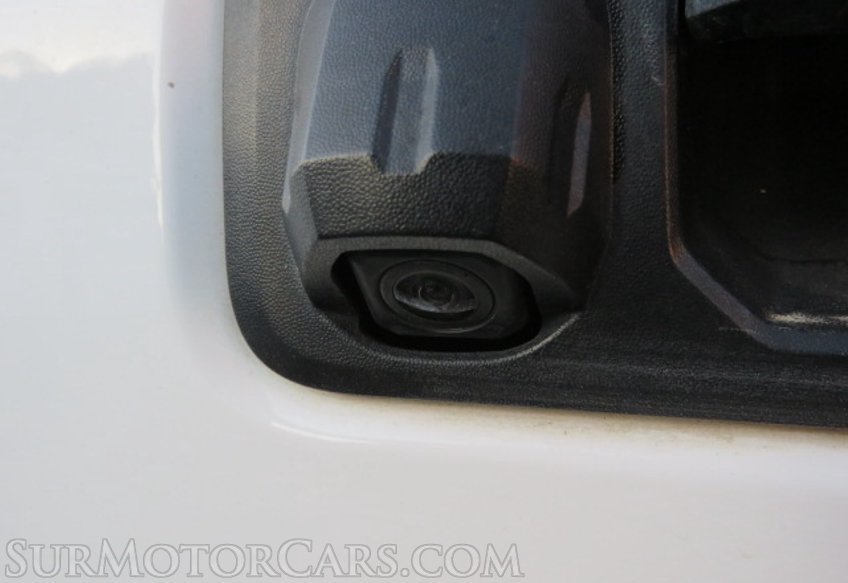 2021 Toyota Tacoma - Image 14