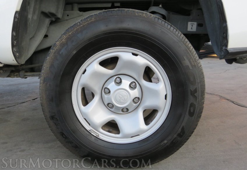 2021 Toyota Tacoma - Image 15