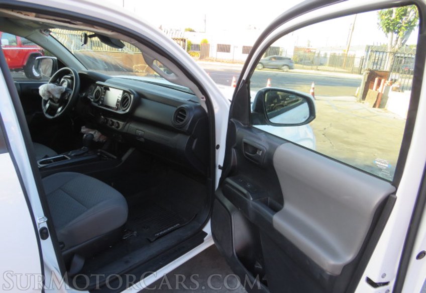 2021 Toyota Tacoma - Image 17