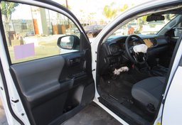 2021 Toyota Tacoma - Image 16