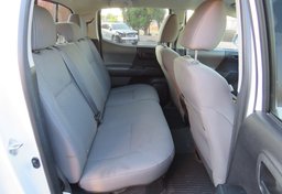 2021 Toyota Tacoma - Image 23