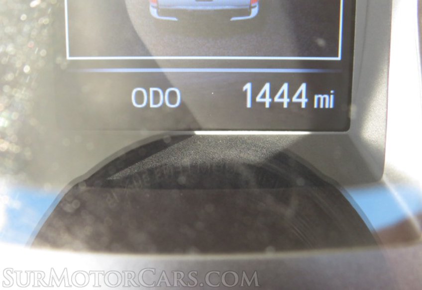 2021 Toyota Tacoma 4WD - Image 36