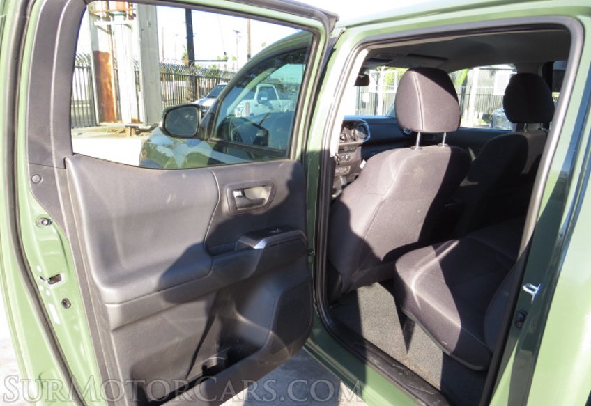 2021 Toyota Tacoma 4WD - Image 31