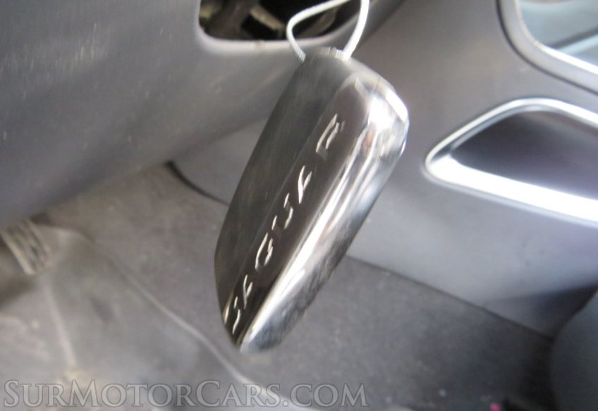 2017 Jaguar F-PACE - Image 41