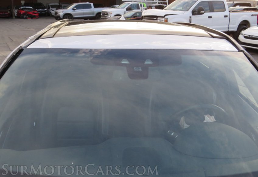 2017 Jaguar F-PACE - Image 13