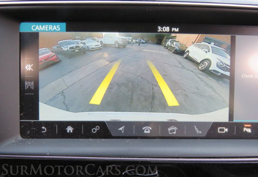 2017 Jaguar F-PACE - Image 35