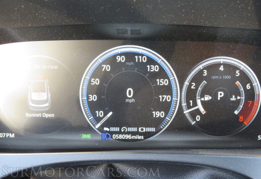 2017 Jaguar F-PACE - Image 33