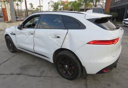 2017 Jaguar F-PACE - Image 8