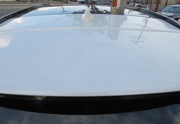 2017 Jaguar F-PACE - Image 16