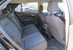 2018 Chevrolet Equinox - Image 30