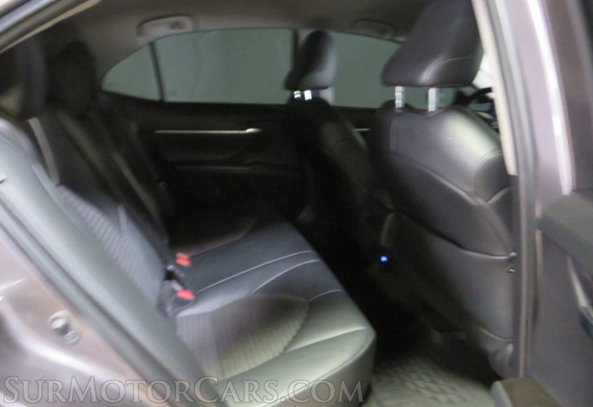 2022 Toyota Camry - Image 27