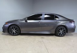 2022 Toyota Camry - Image 5