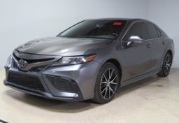 2022 Toyota Camry - Image 4