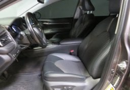 2022 Toyota Camry - Image 24