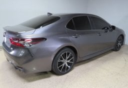 2022 Toyota Camry - Image 8