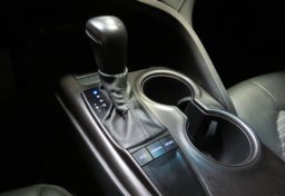 2022 Toyota Camry - Image 43