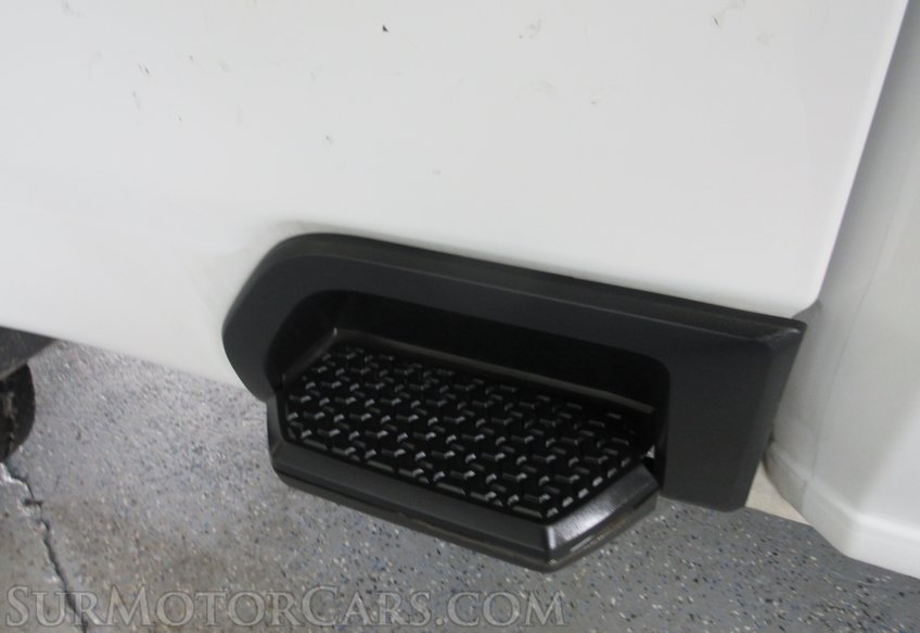 2024 GMC Sierra 2500HD - Image 29