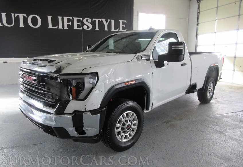 2024 GMC Sierra 2500HD - Image 4